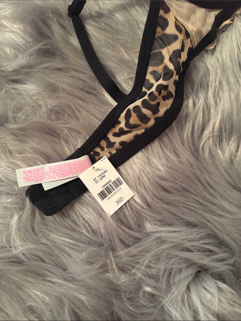PINK Victorias Secret Print Push-Up Bra - Women Intimates - Picture 3 of 4